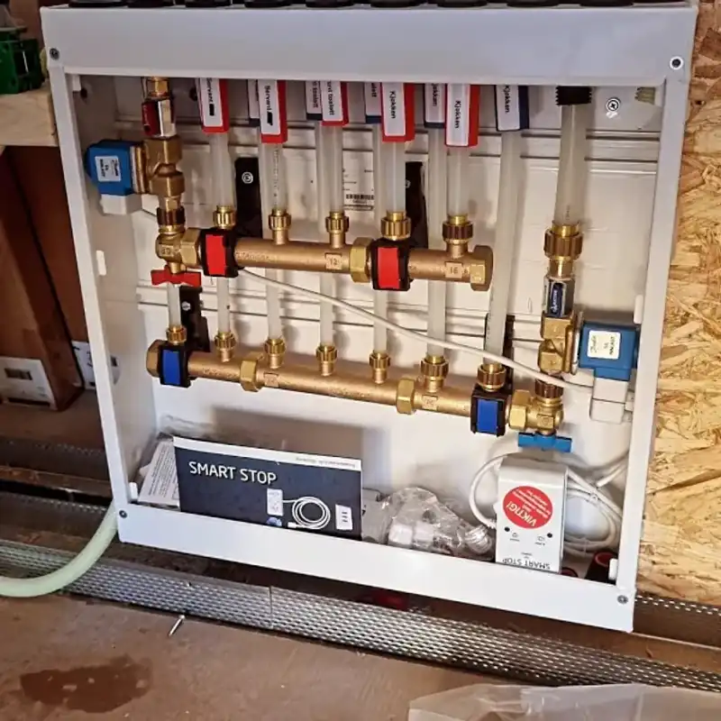 Rørarbeid under skap - Oslo Plumbing VVS