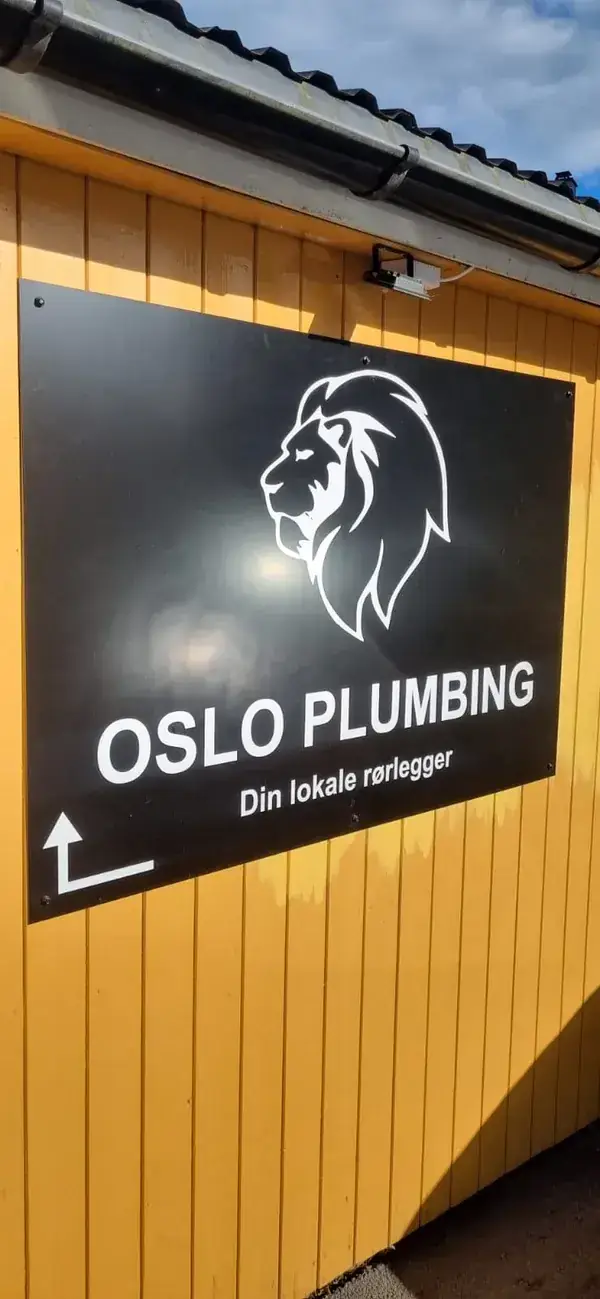 Oslo Plumbing kontorvegg